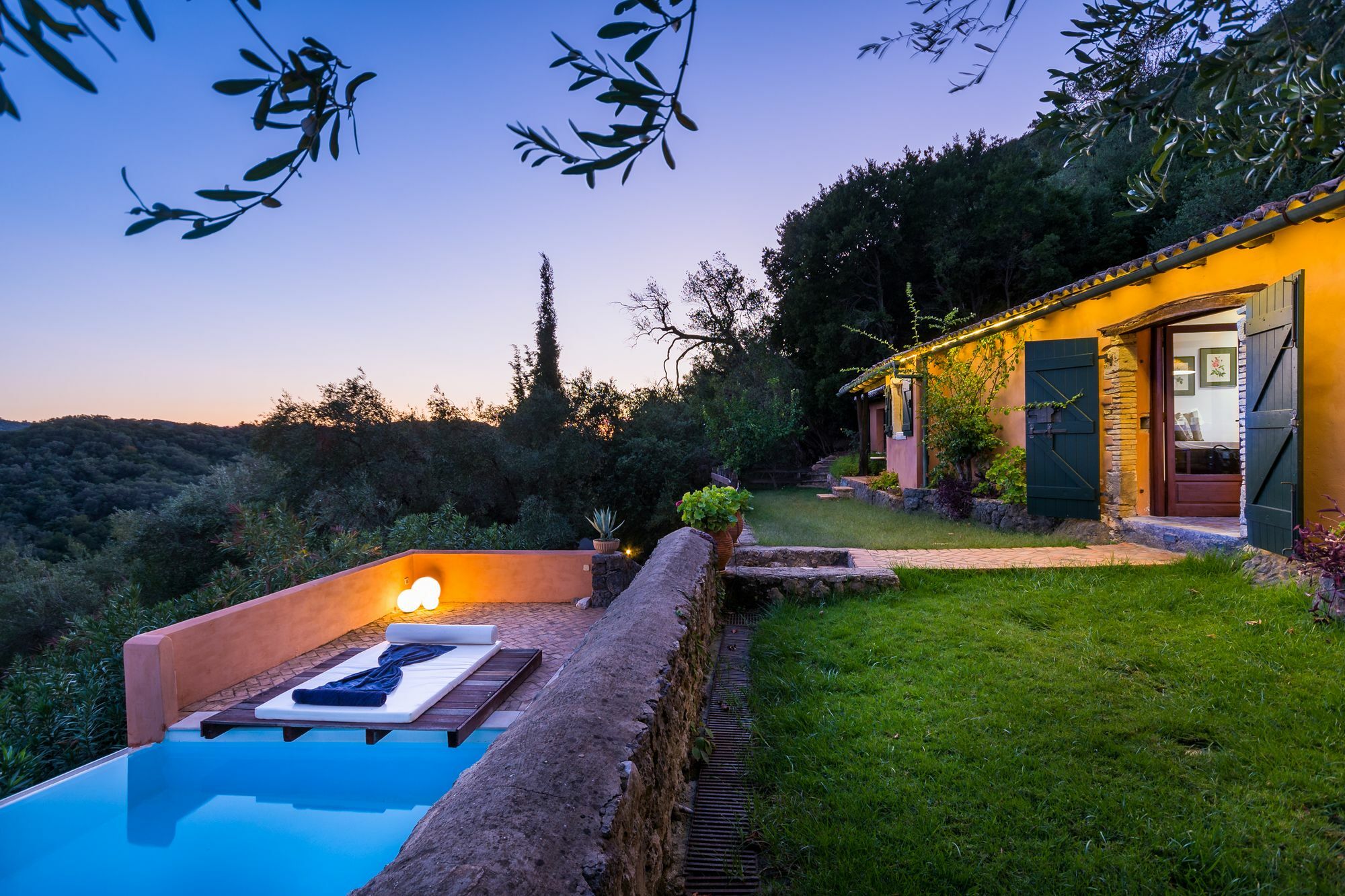 Villa Melolia イプソス エクステリア 写真